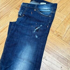 DSQUARED2 Distressed Skinny Jeans with orange splatter detail sized 42 Italy